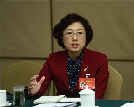 △十二届全国人大代表,威海市市长张惠